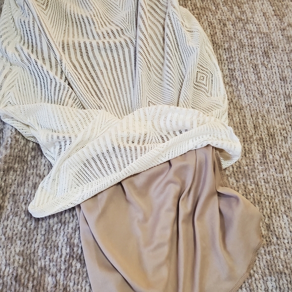 NWT GUESS Lorry Diamond Dress - Picture 8 of 9